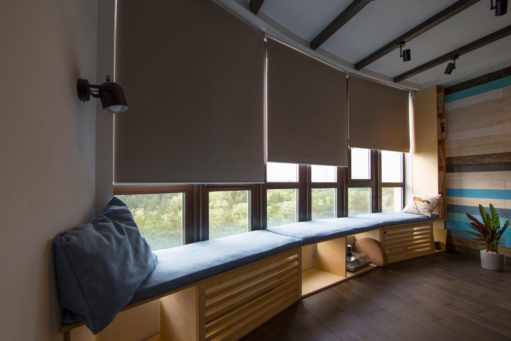 roller blinds System